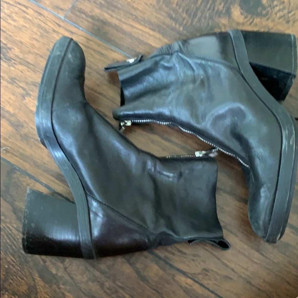 Healed ankle boots - Picture 5 of 5